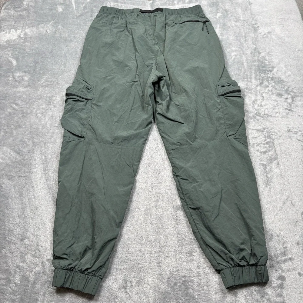 Nike Tech Woven UV Cargo Pants Vintage Green Lined FZ0756-338 Men's Large